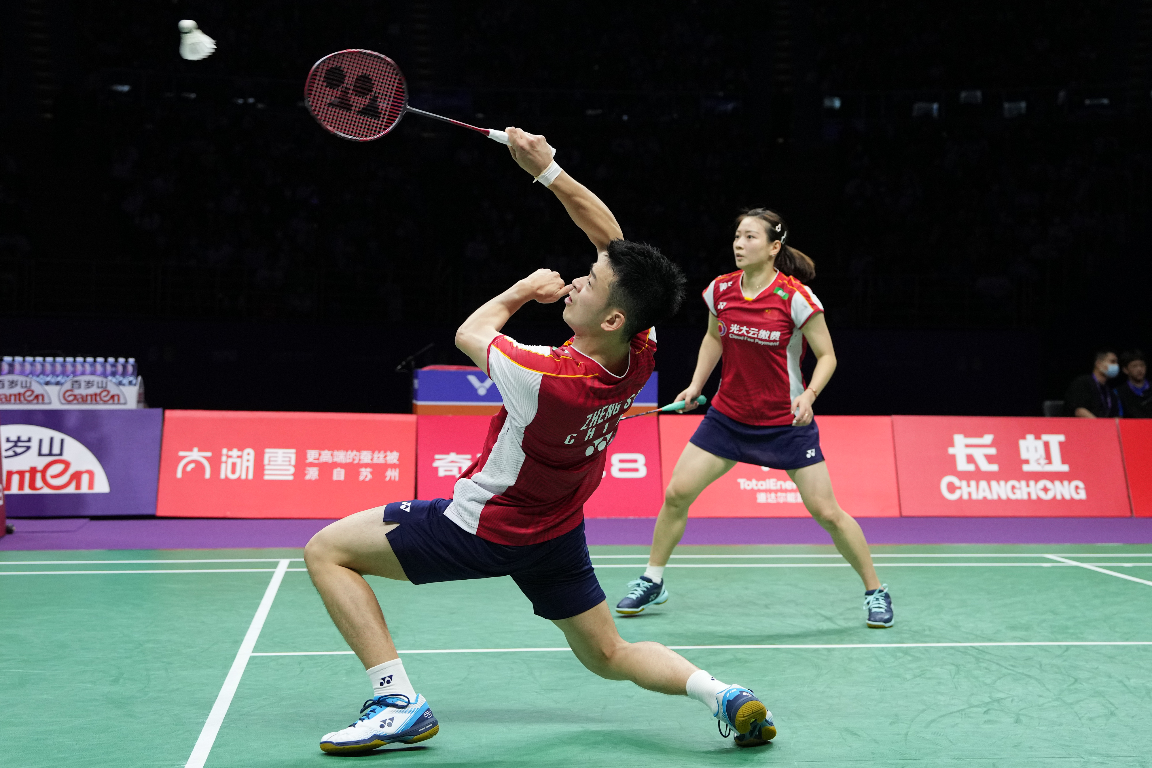 羽毛球——苏迪曼杯:中国对阵丹麦