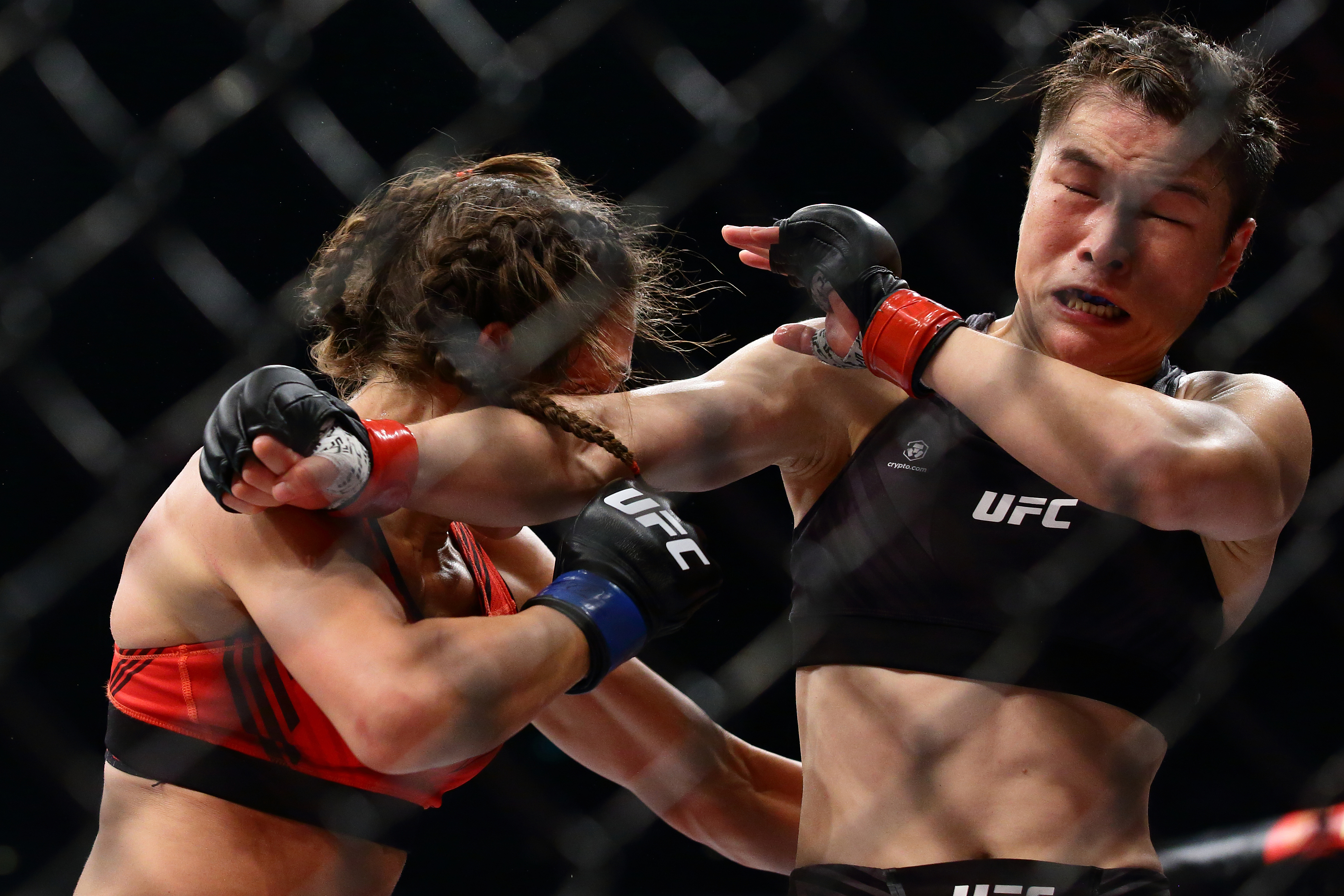 张伟丽ko乔安娜 收获冠军挑战权