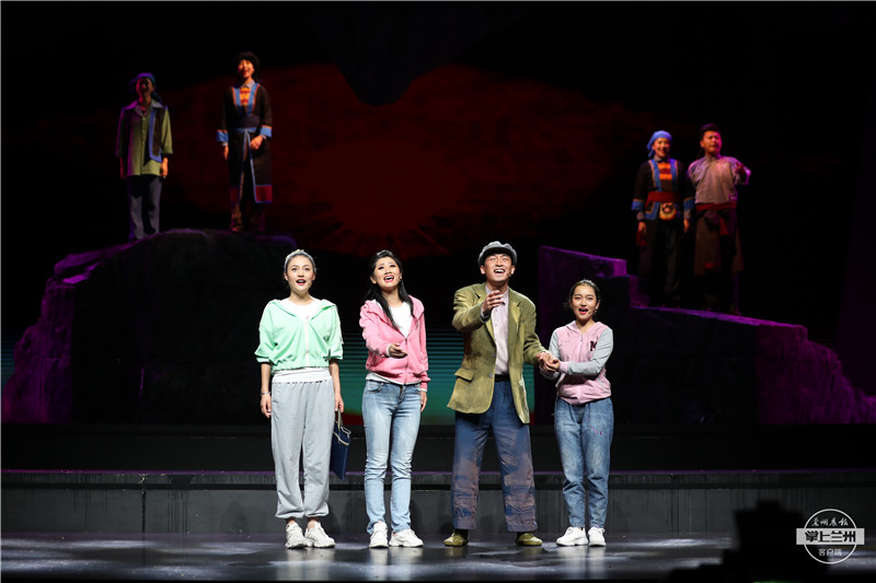 《无极五平台首页_“春绿陇原·建党百年”百场百部文艺展演丨音乐剧《达玛花开》感动金城》