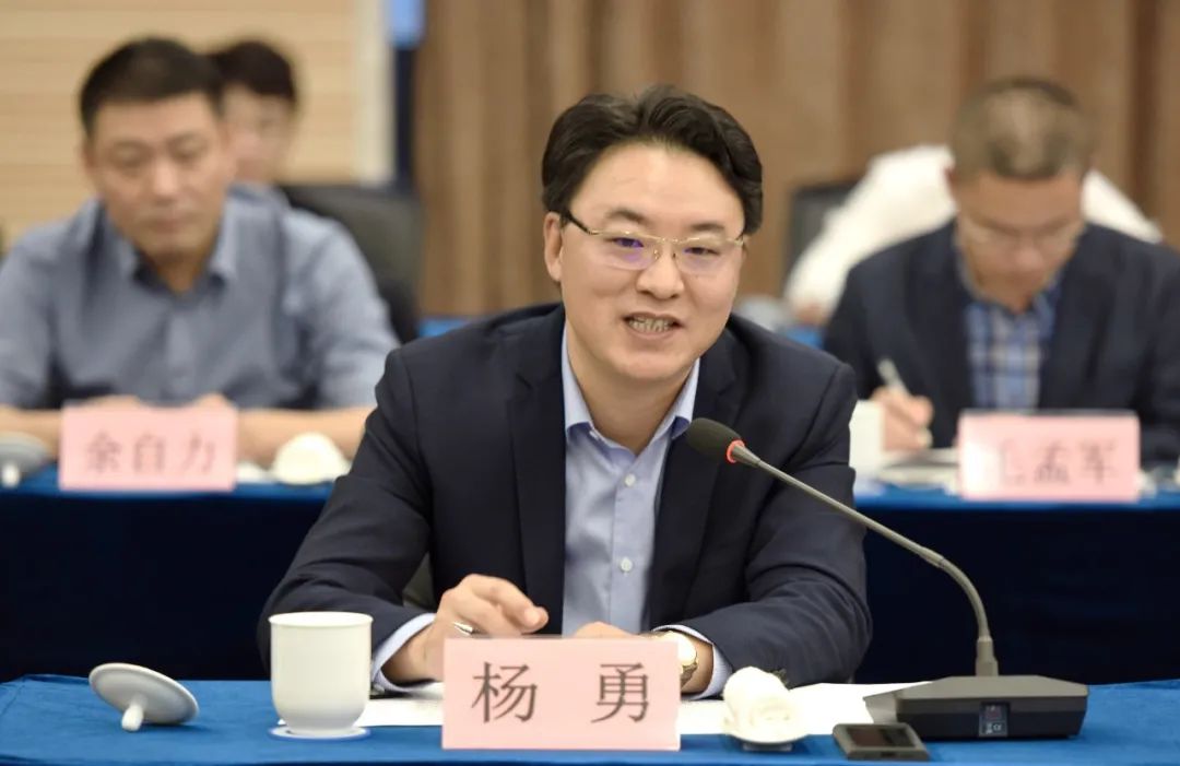 慈溪新闻网 新闻中心 慈溪市委书记杨勇报道集 稿源:慈溪新闻网-慈溪